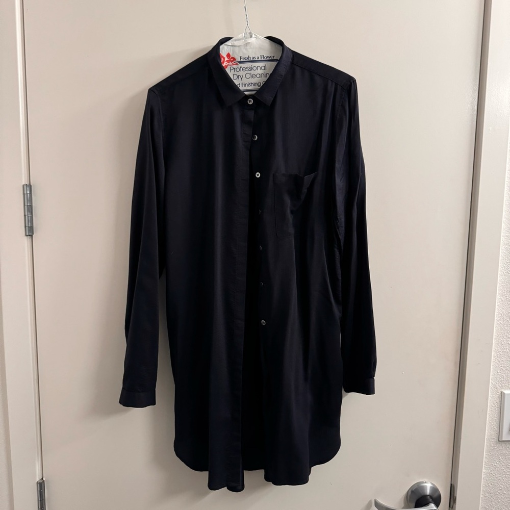 Pomandere Button Down Long Navy Shirt with Pockets